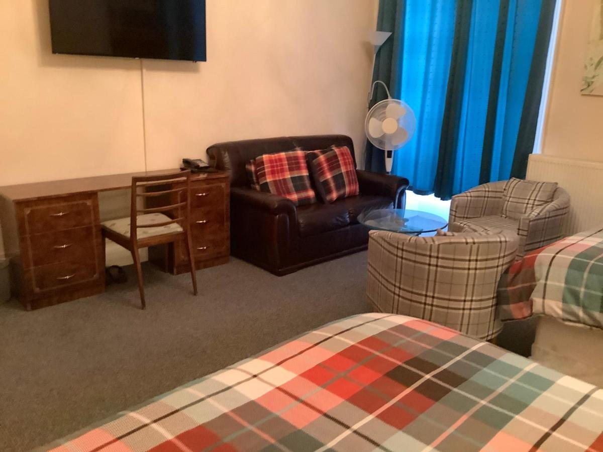 Large Grange Appartement *